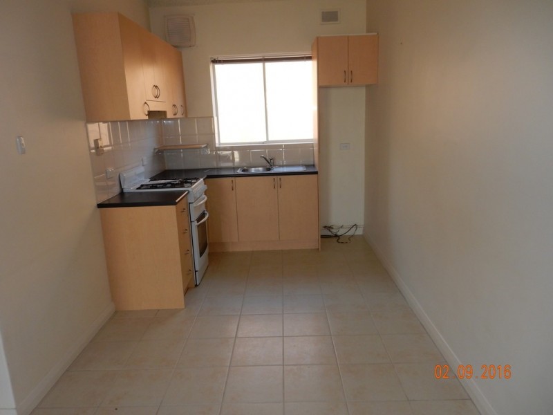 11/33 North Esplanade, Glenelg North SA 5045