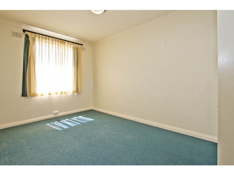 18/33 North Esplanade, Glenelg North SA 5045