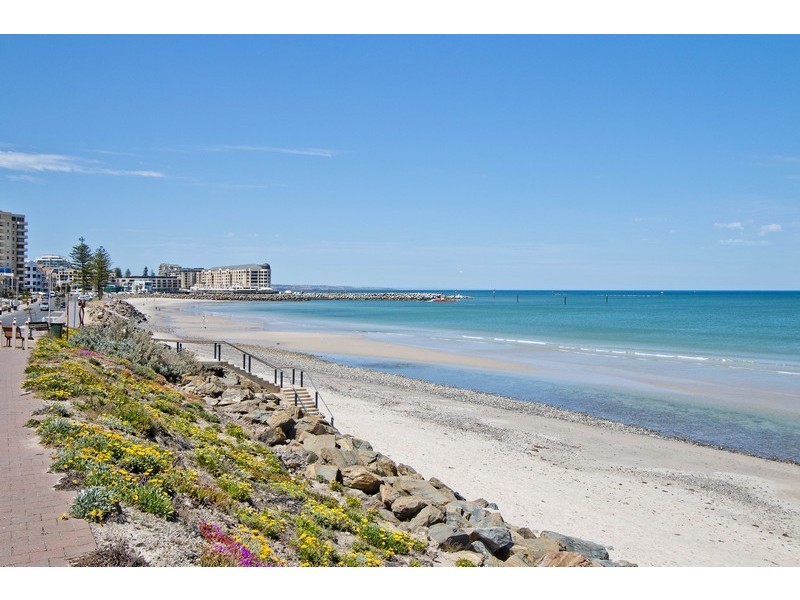 18/33 North Esplanade, Glenelg North SA 5045