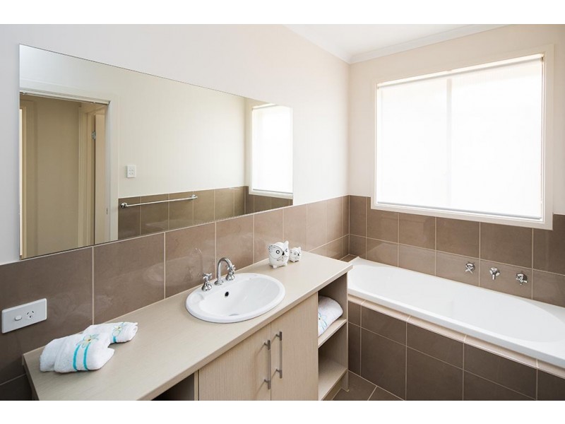 103,104 and 108 Sims Road, Mount Barker SA 5251