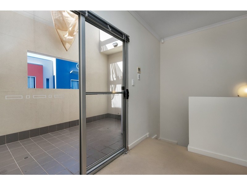 12/131 Gray Street, Adelaide SA 5000