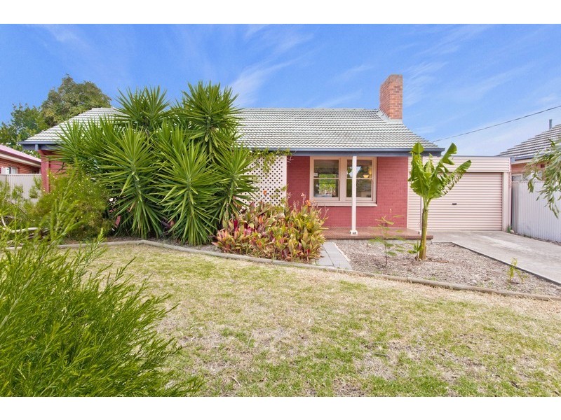 21 Raggatt Crescent, Mitchell Park SA 5043