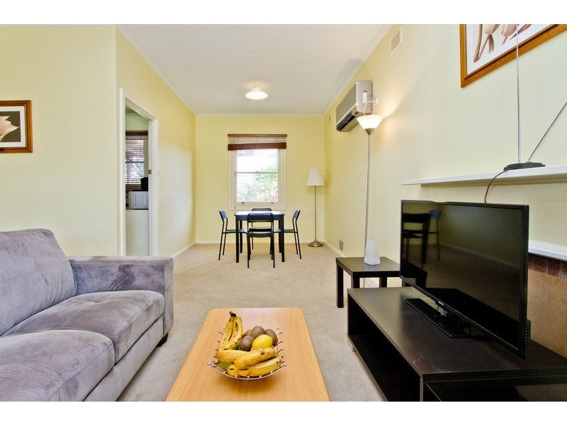 21 Raggatt Crescent, Mitchell Park SA 5043