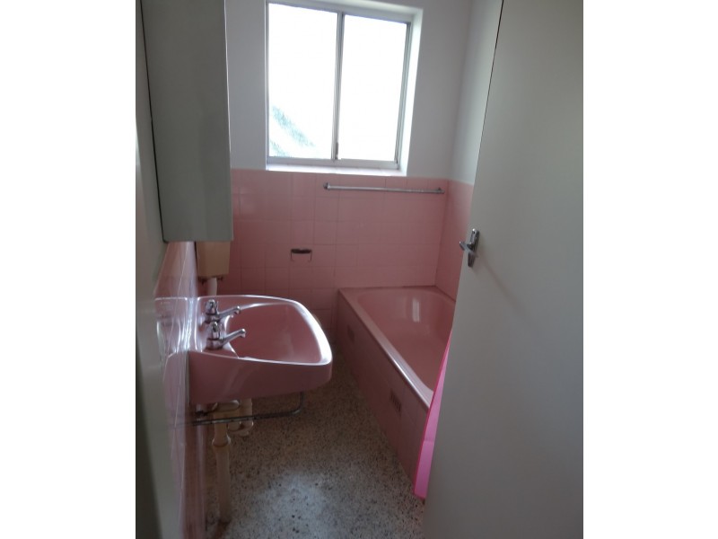 2/1 Sixth Avenue, Woodville Gardens SA 5012