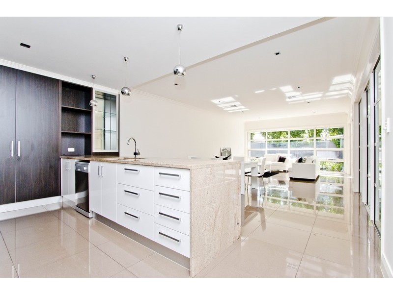 9a Prinse Street, West Beach SA 5024