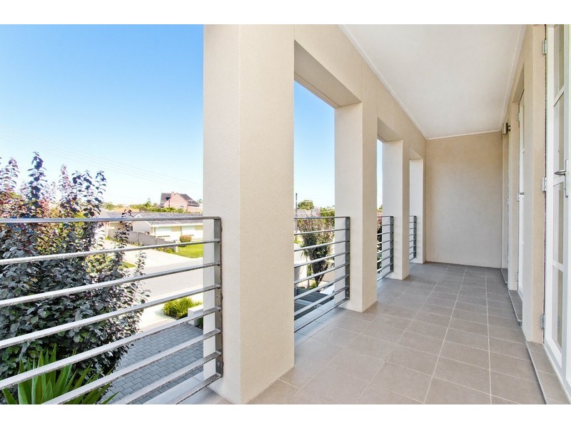 9a Prinse Street, West Beach SA 5024