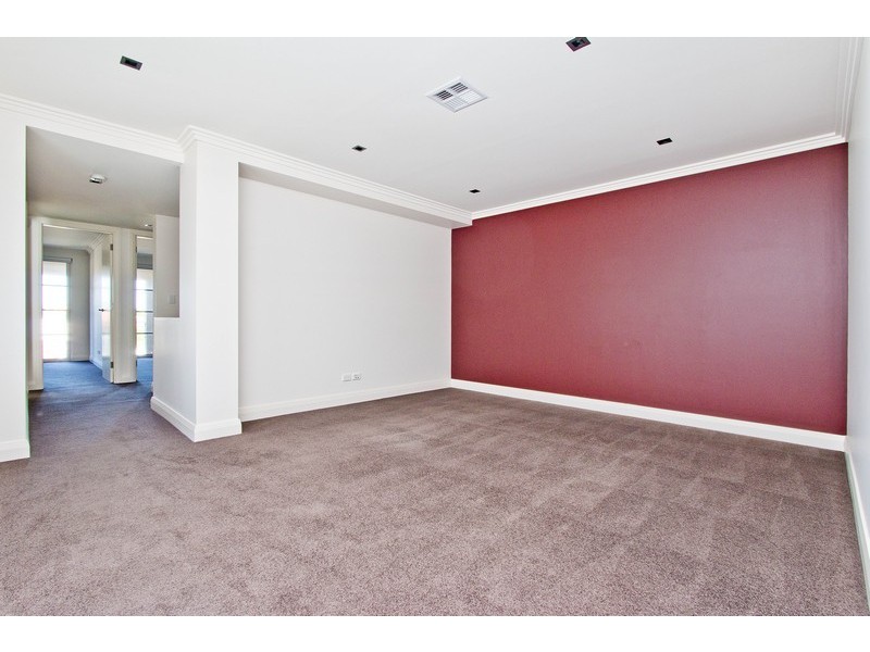 9a Prinse Street, West Beach SA 5024