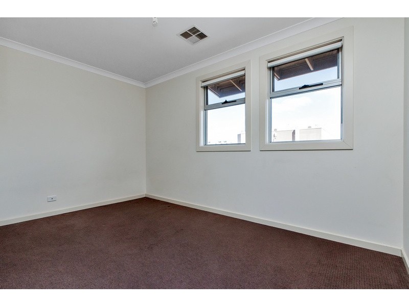 84 Harvey Circuit, Mawson Lakes SA 5095