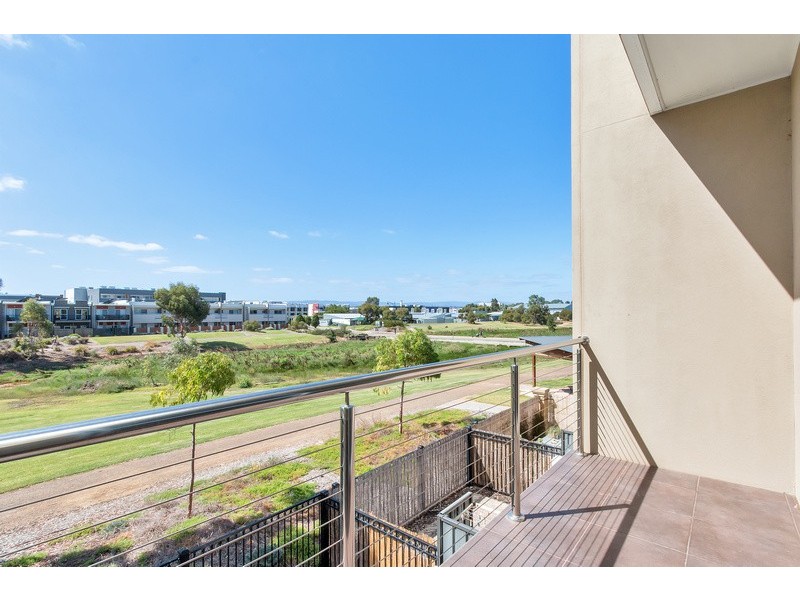 84 Harvey Circuit, Mawson Lakes SA 5095
