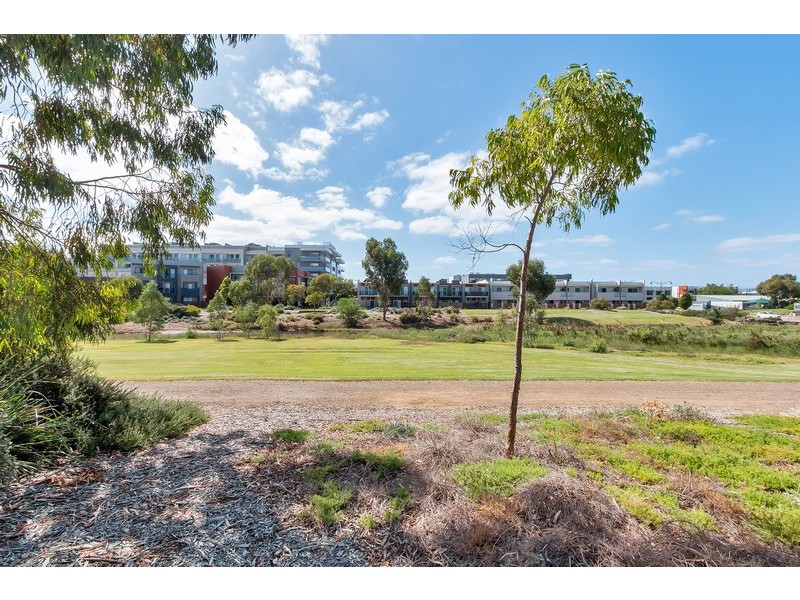 84 Harvey Circuit, Mawson Lakes SA 5095