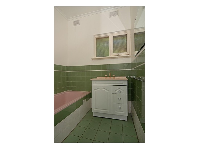 17 Fife Street, Vale Park SA 5081