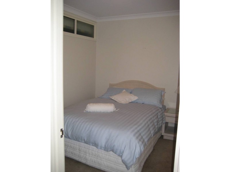 Apart 37 Marina Pier, Holdfast Shores, Glenelg SA 5045