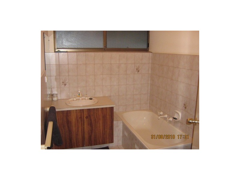 17B Ridgefield Avenue, Paradise SA 5075