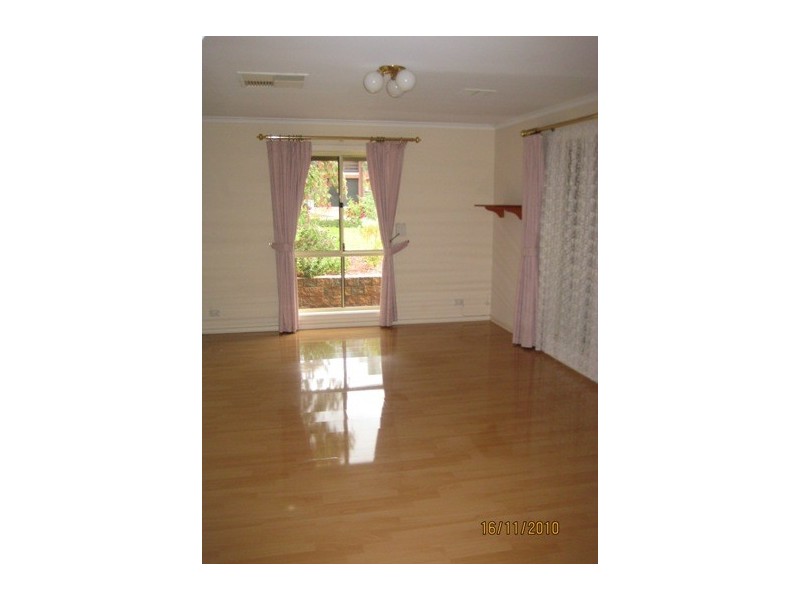 7 Lisa Court, Paradise SA 5075