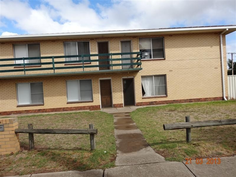 2/1 Sixth Avenue, Woodville Gardens SA 5012