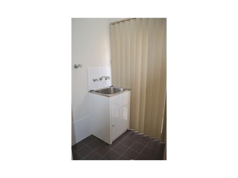 24 Melrose Avenue, Clearview SA 5085