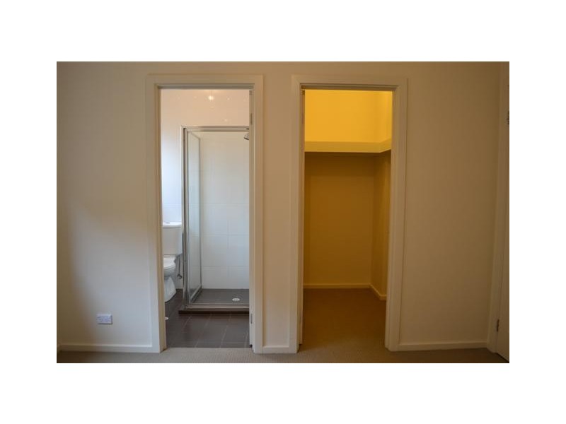 24 Melrose Avenue, Clearview SA 5085