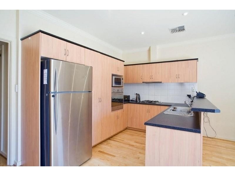 18A Farncomb Rd, Fulham SA 5024