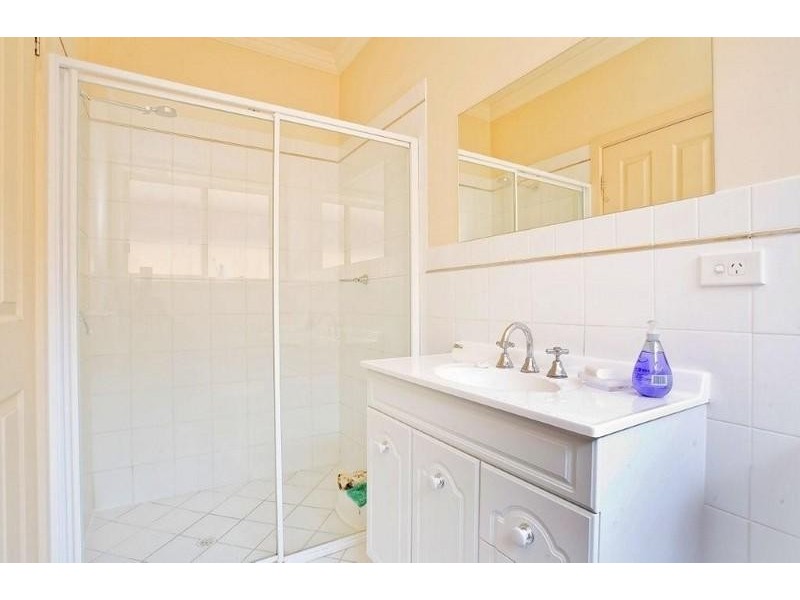 18A Farncomb Rd, Fulham SA 5024