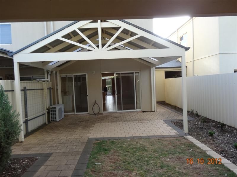 4 St Johns Lane, Felixstow SA 5070