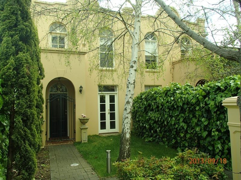 212 GOVER STREET, North Adelaide SA 5006