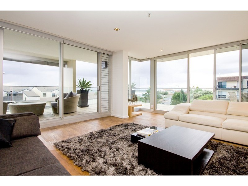 202/356 Seaview Road, Henley Beach SA 5022