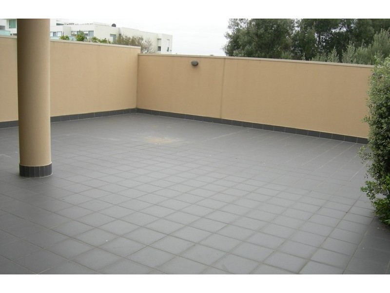 2/7 North Esplanade, Glenelg SA 5045