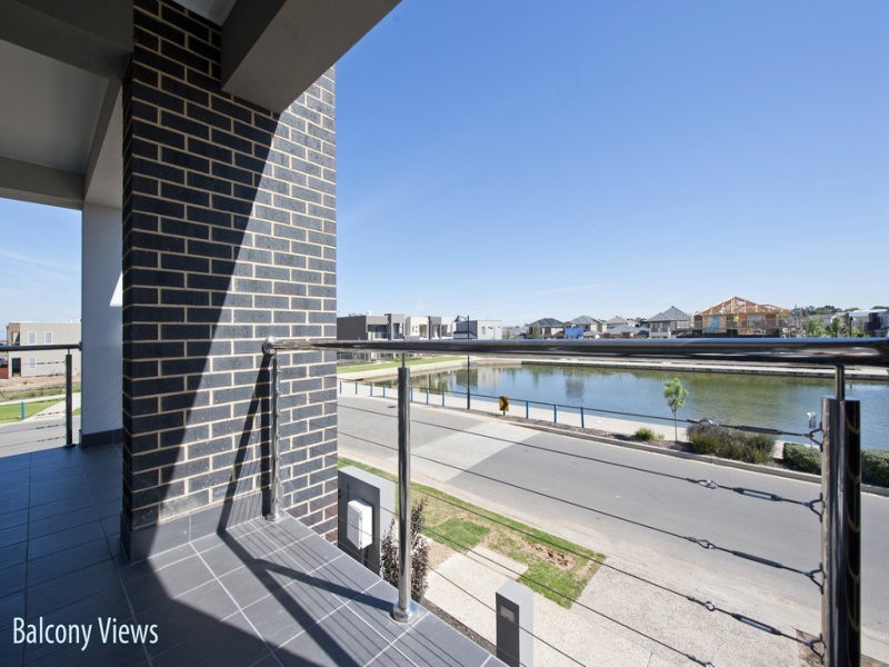 84B  Cascade Drive, Mawson Lakes SA 5095