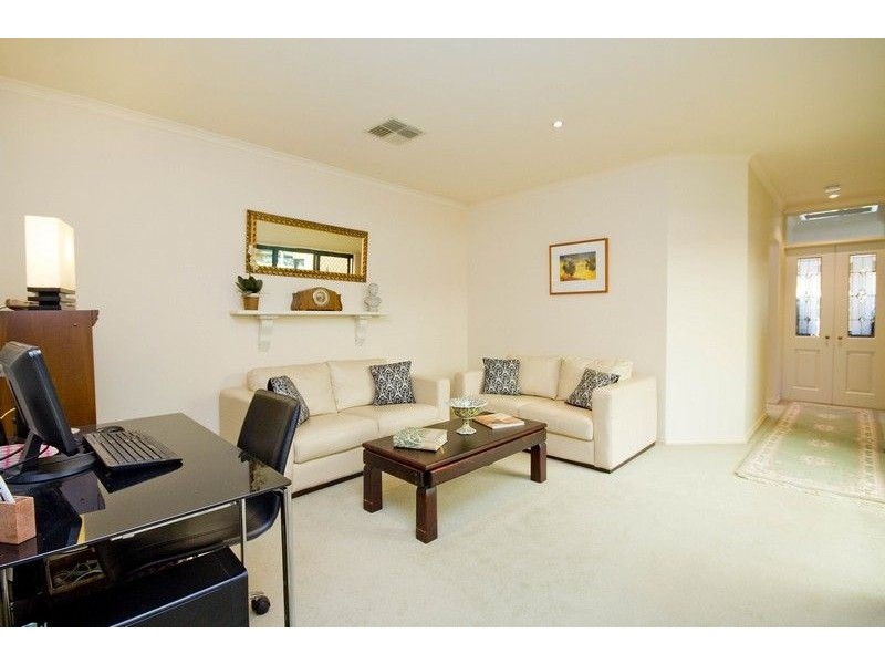 12 Brooklyn Avenue, Glenelg North SA 5045