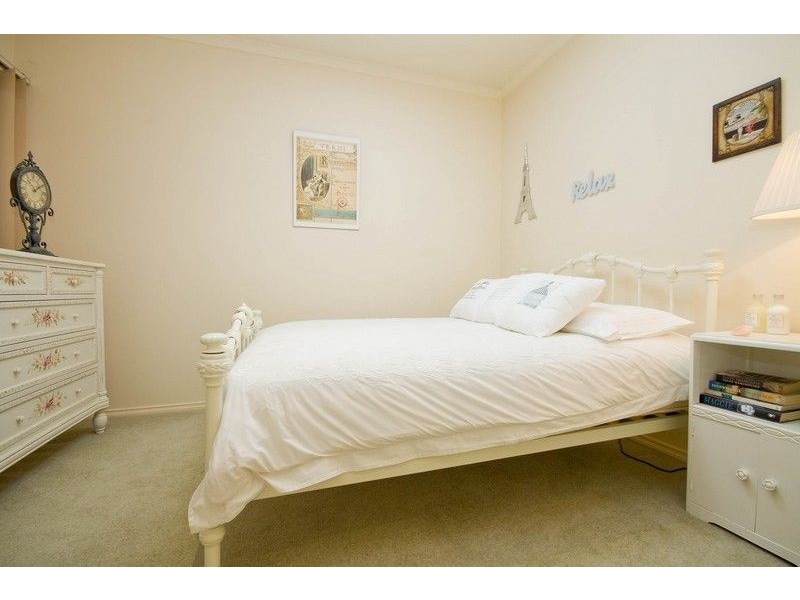 12 Brooklyn Avenue, Glenelg North SA 5045