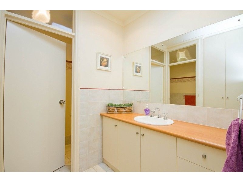 12 Brooklyn Avenue, Glenelg North SA 5045