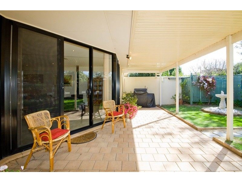 12 Brooklyn Avenue, Glenelg North SA 5045
