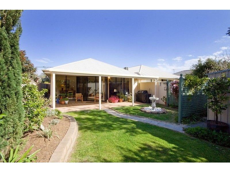 12 Brooklyn Avenue, Glenelg North SA 5045