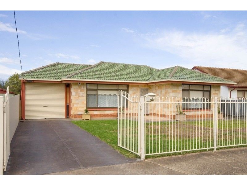 48 Nilpena Ave, Park Holme SA 5043