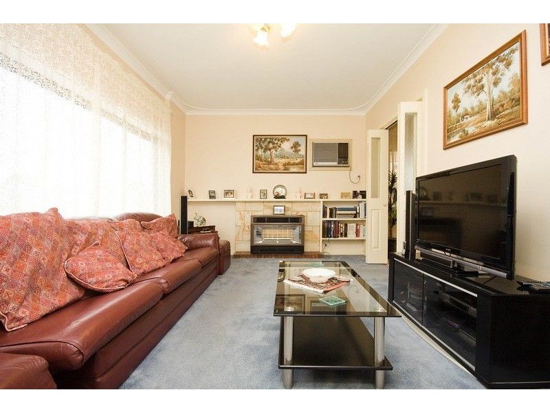 48 Nilpena Ave, Park Holme SA 5043