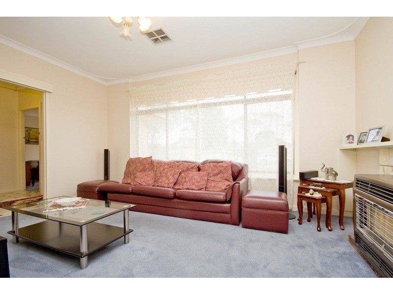 48 Nilpena Ave, Park Holme SA 5043