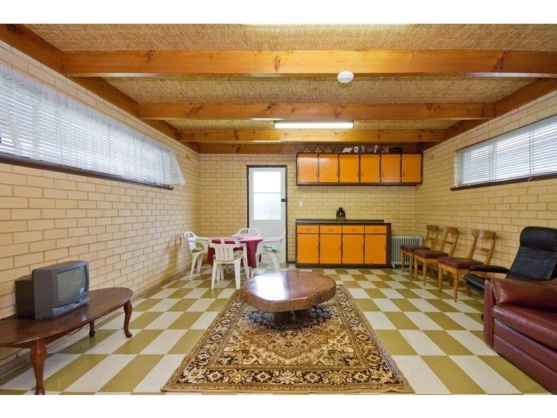 48 Nilpena Ave, Park Holme SA 5043