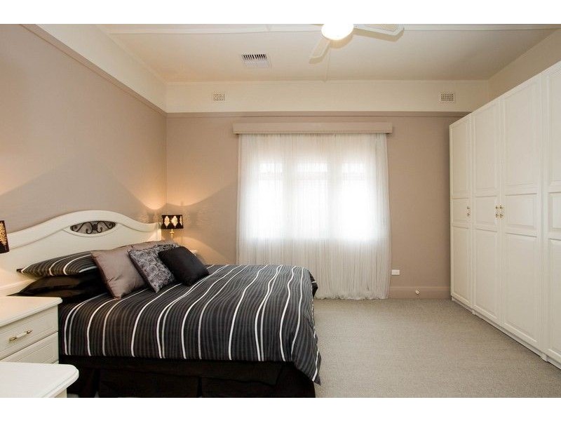 19 Glyde Street, Albert Park SA 5014