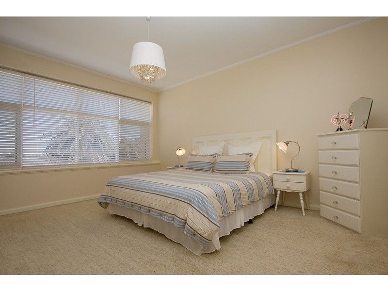 5-1 Raymond Grove, Glenelg SA 5045