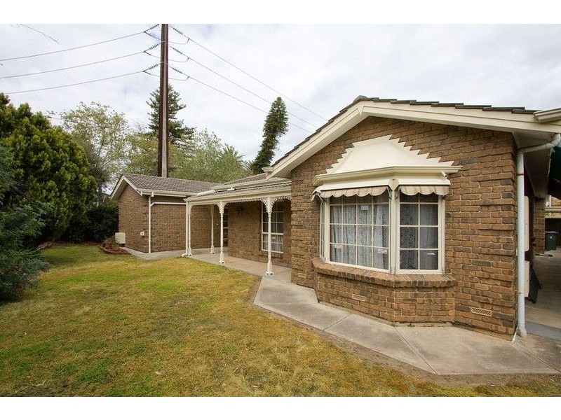 110 Kensington Road (Entry off Giles St), Toorak Gardens SA 5065