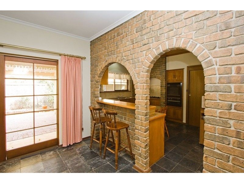 110 Kensington Road (Entry off Giles St), Toorak Gardens SA 5065