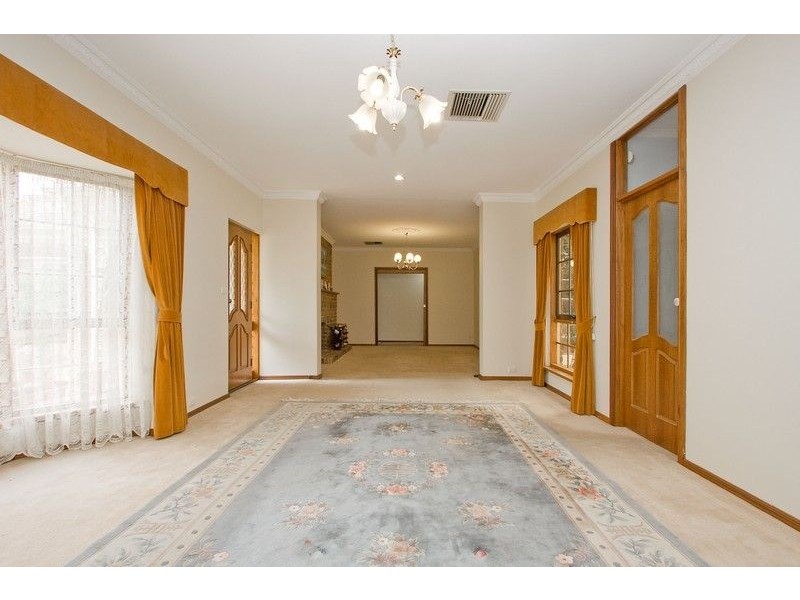 110 Kensington Road (Entry off Giles St), Toorak Gardens SA 5065