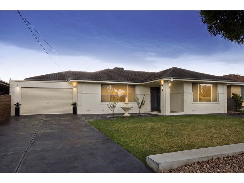 8 Shaun Crescent, Mitchell Park SA 5043