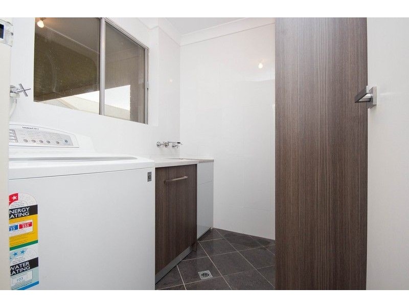 8 Shaun Crescent, Mitchell Park SA 5043