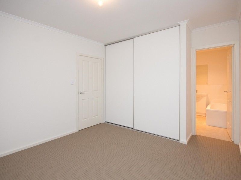 3b Railway Crescent, Evanston SA 5116