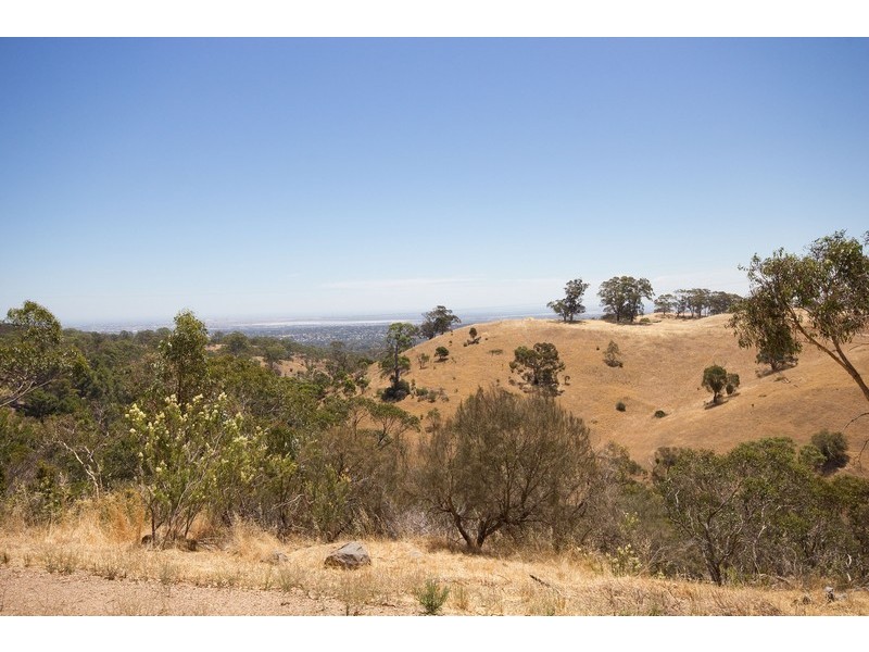 46 Range Road South, Houghton SA 5131