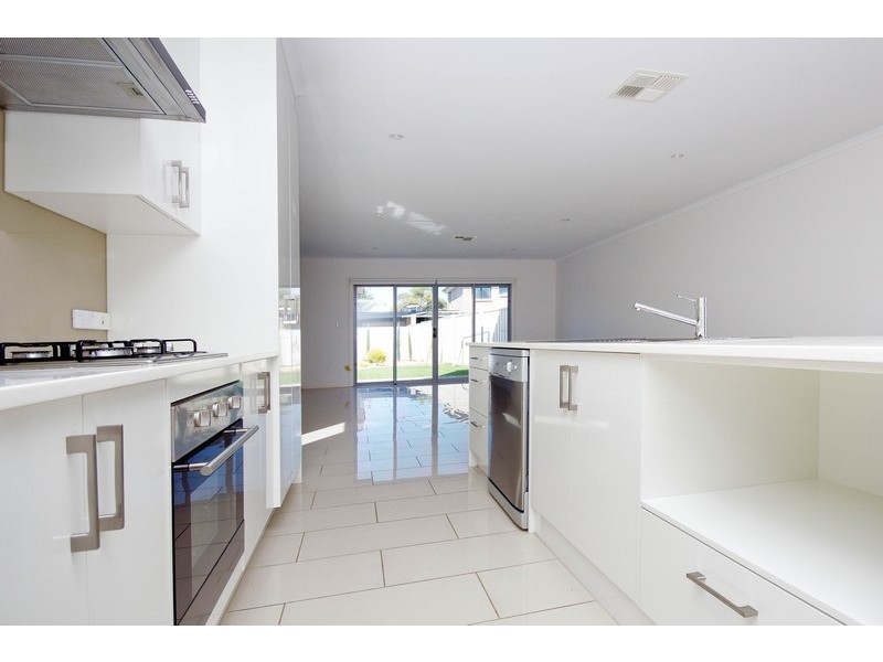 33 Second Avenue, Ascot Park SA 5043