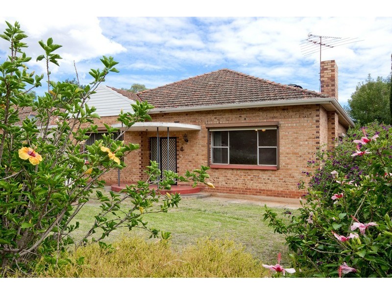 4 Riverdale Road, Myrtle Bank SA 5064