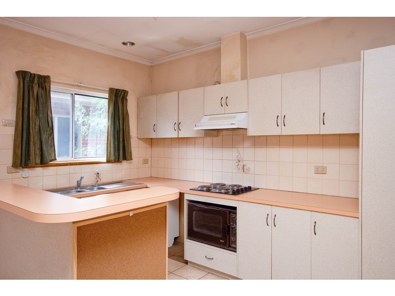 4 Riverdale Road, Myrtle Bank SA 5064