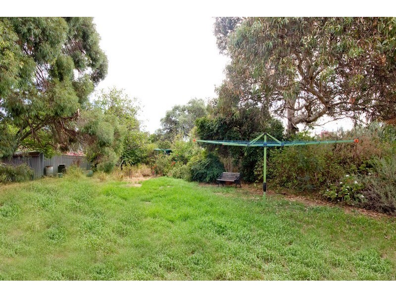 4 Riverdale Road, Myrtle Bank SA 5064